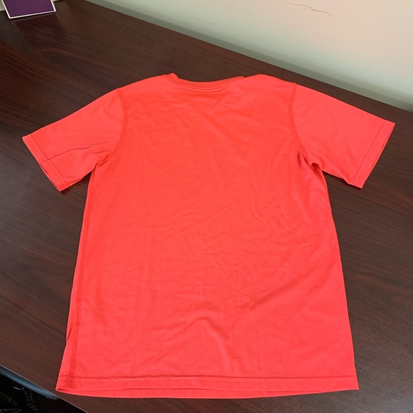 Boys Nike tee - Picture 5 of 5